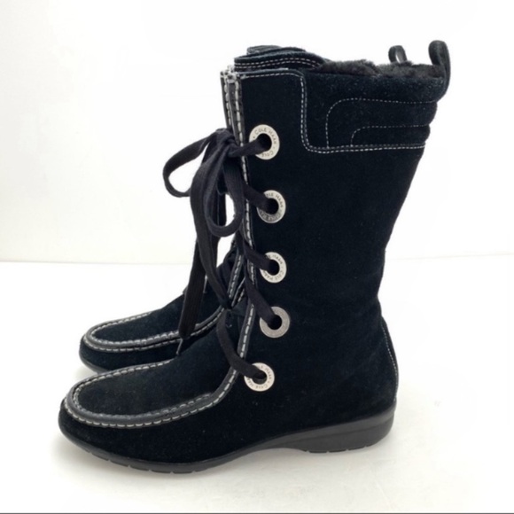 COLE Haan Winter Fur Lined Waterproof Suede Lace up Flat Boots in Black - Picture 7 of 10